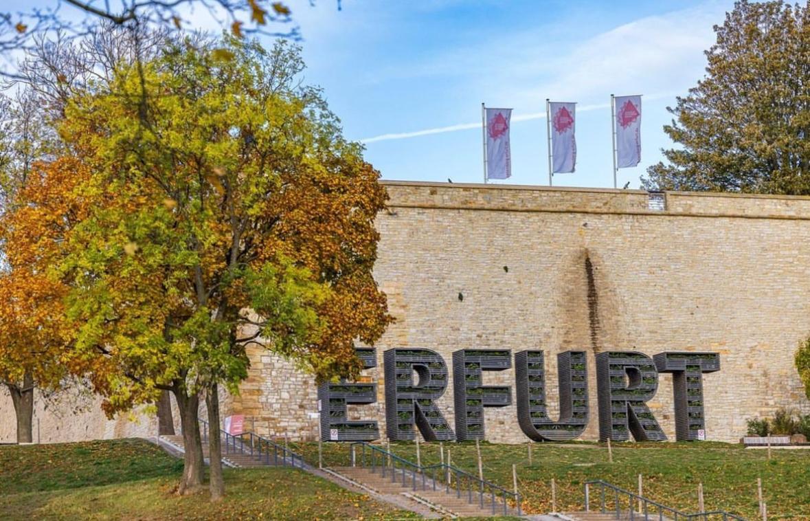 Apartment am Luisenpark Erfurt Bagian luar foto